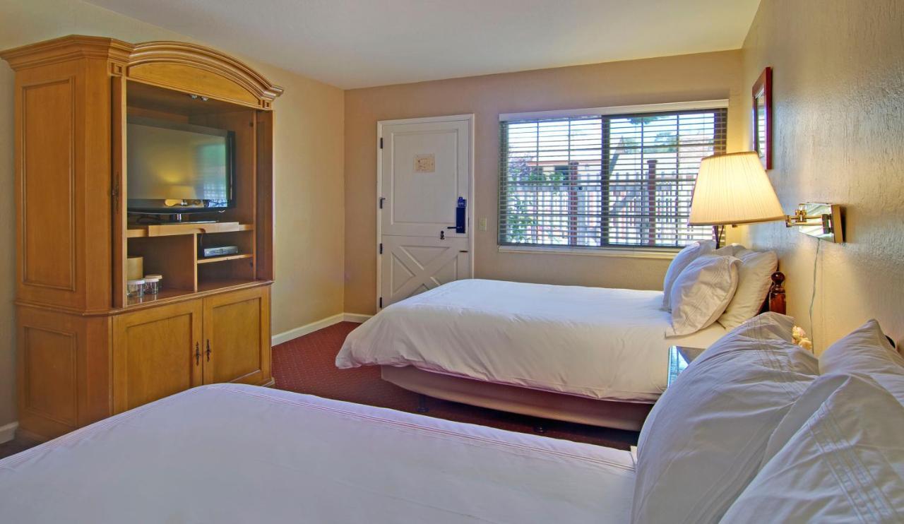 Svendsgaard'S Inn Carmel-by-the-Sea Oda fotoğraf